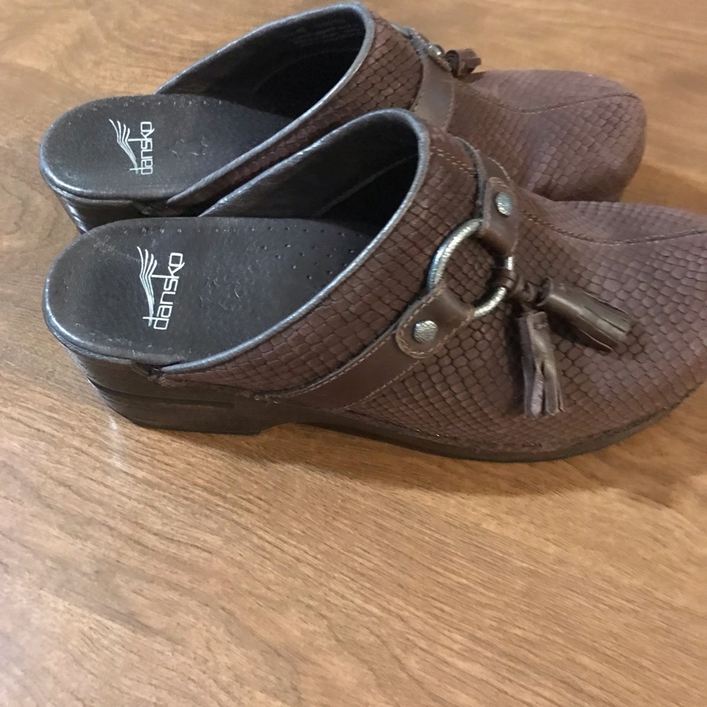 Dansko clogs 40
